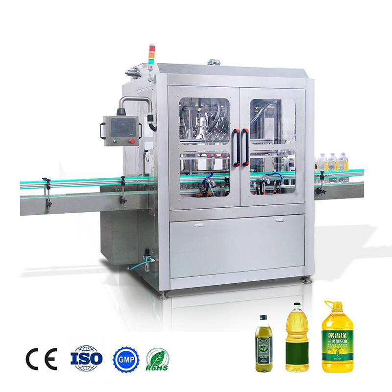 ペットボトル充填機